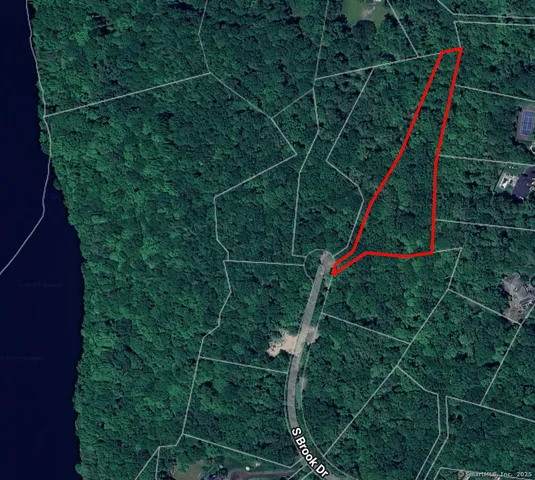 $525,000 | Lot #21 South Brook Drive, Stamford, CT 06903