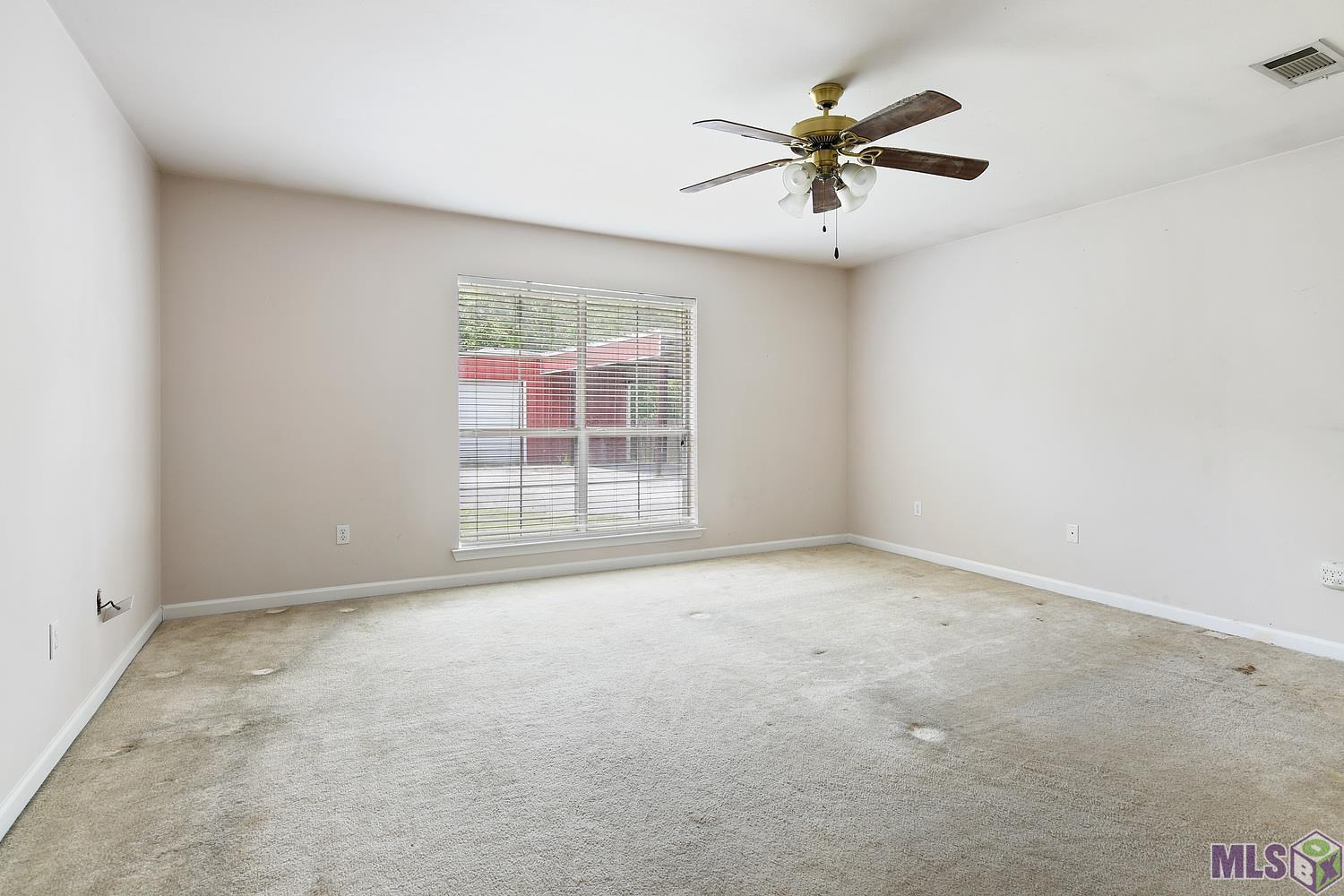 13448 Arnold Road Walker, LA 70785 - Photo 5 of 12 Gallery Image 5
