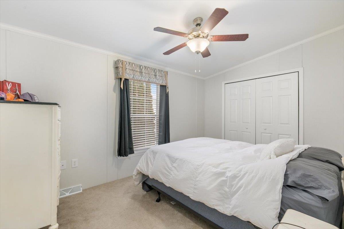 53 Hagop Road Salem, NH 03079 - Photo 17 of 21