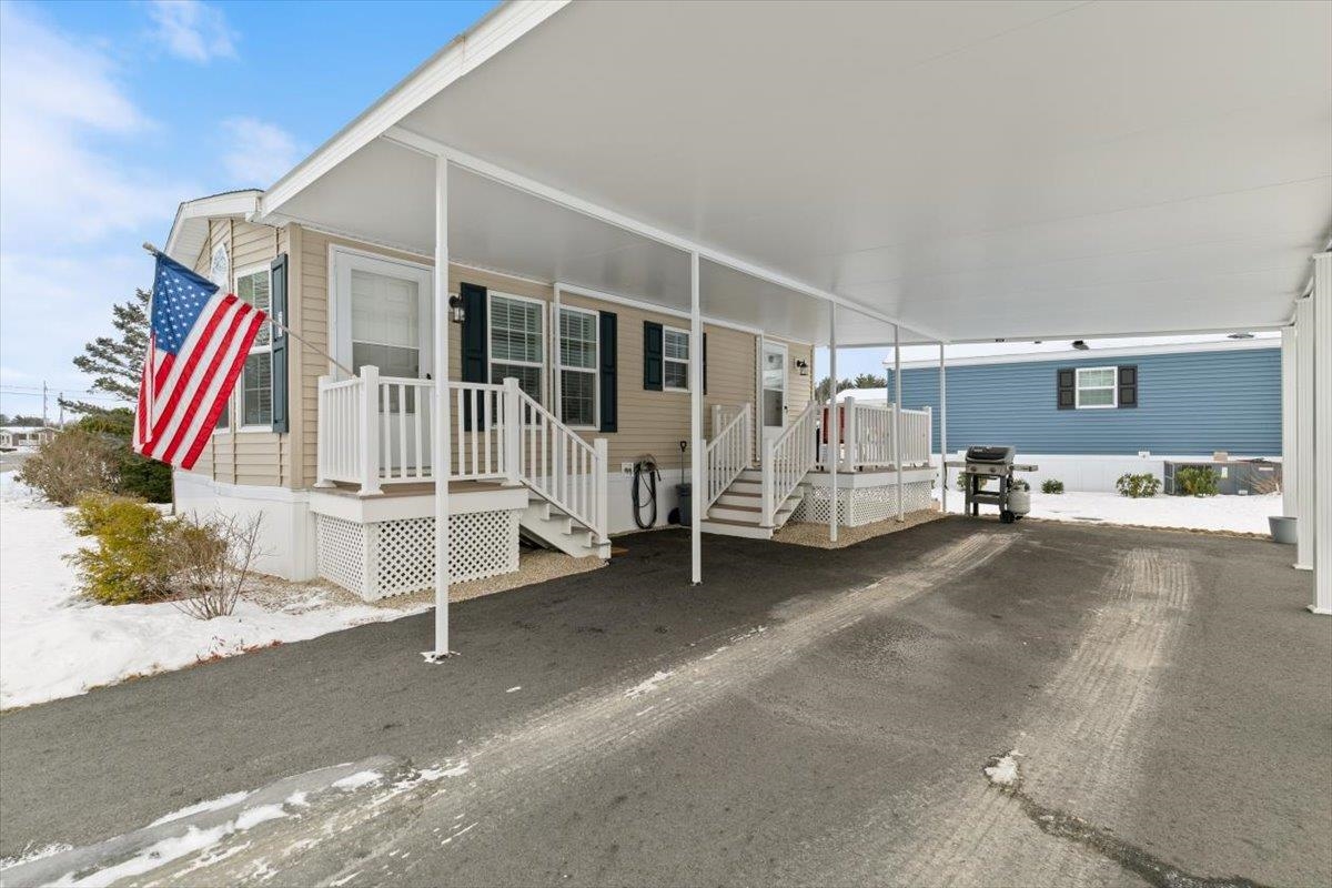 53 Hagop Road Salem, NH 03079 - Photo 3 of 21