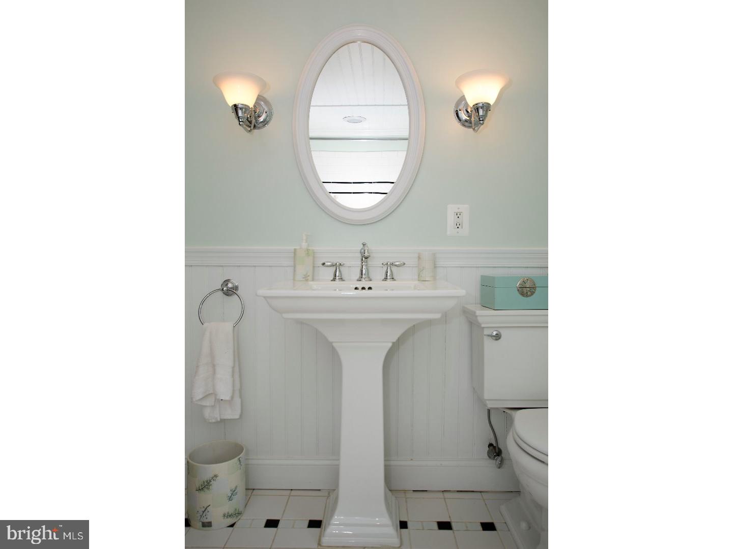 300 Woodward Road Media, PA 19063 - Photo 17 of 23 Bathroom