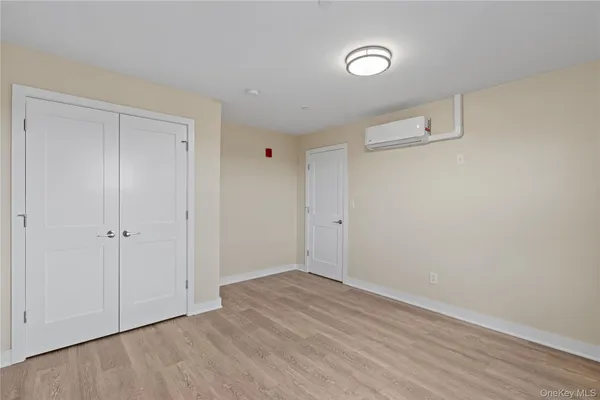 $3,000 | 135 Wakefield Avenue, Unit 305, Yonkers, NY 10704