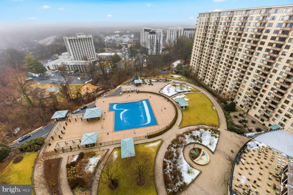 $2,100 | 5225 Pooks Hill Road, Unit 1717N, Bethesda, MD 20814