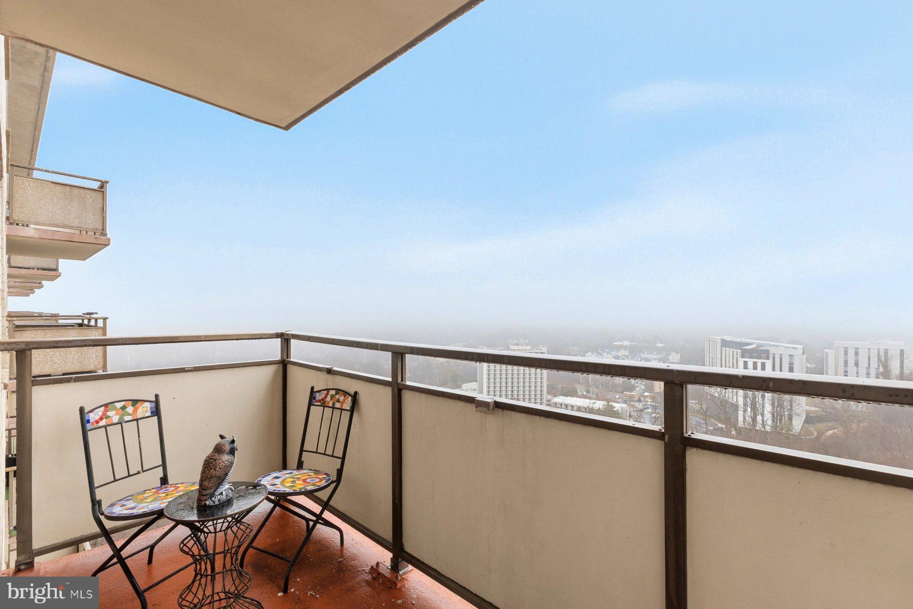 5225 Pooks Hill Road, Unit 1717N Bethesda, MD 20814 - Photo 17 of 26