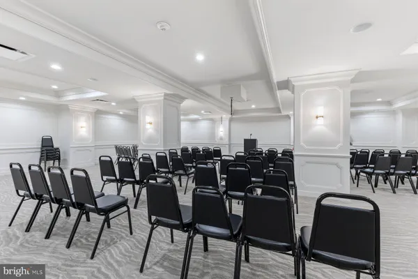 $2,100 | 5225 Pooks Hill Road, Unit 1717N, Bethesda, MD 20814