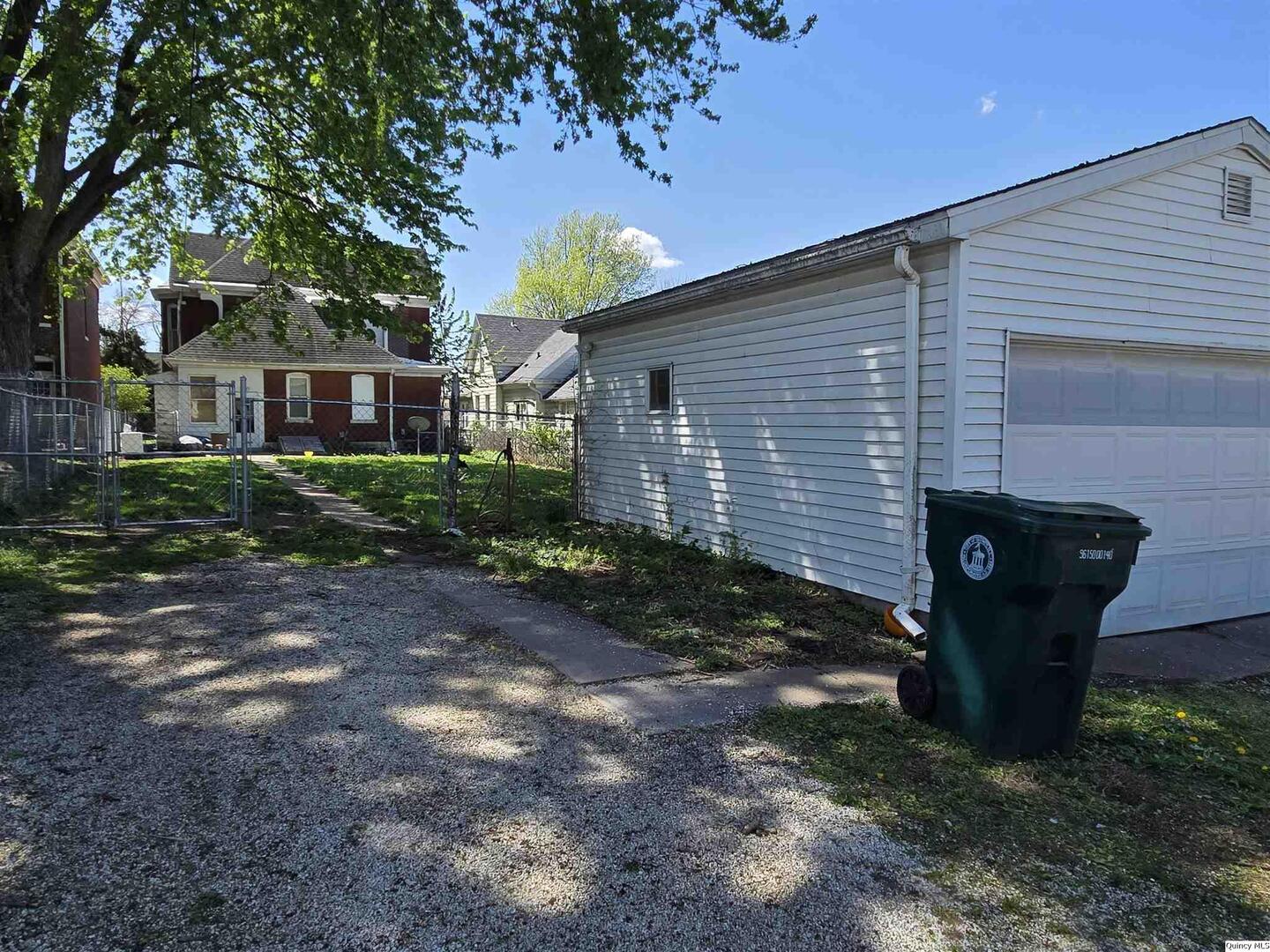 1019 Madison Street Quincy, IL 62301 - Photo 15 of 17