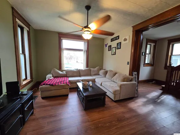$179,000 | 1019 Madison Street, Quincy, IL 62301