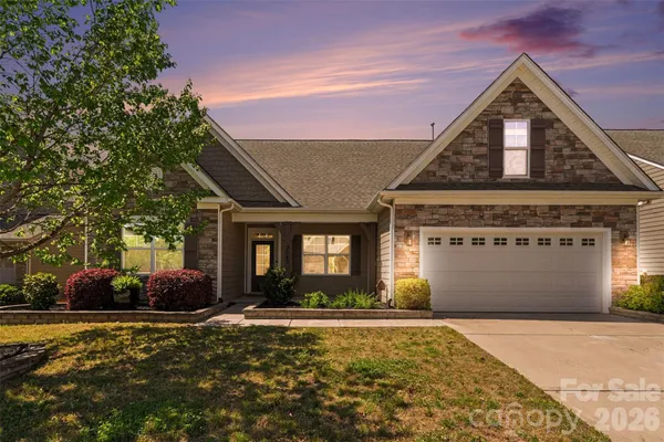 $475,000 | 3043 Burgess Drive, Lancaster, SC 29720