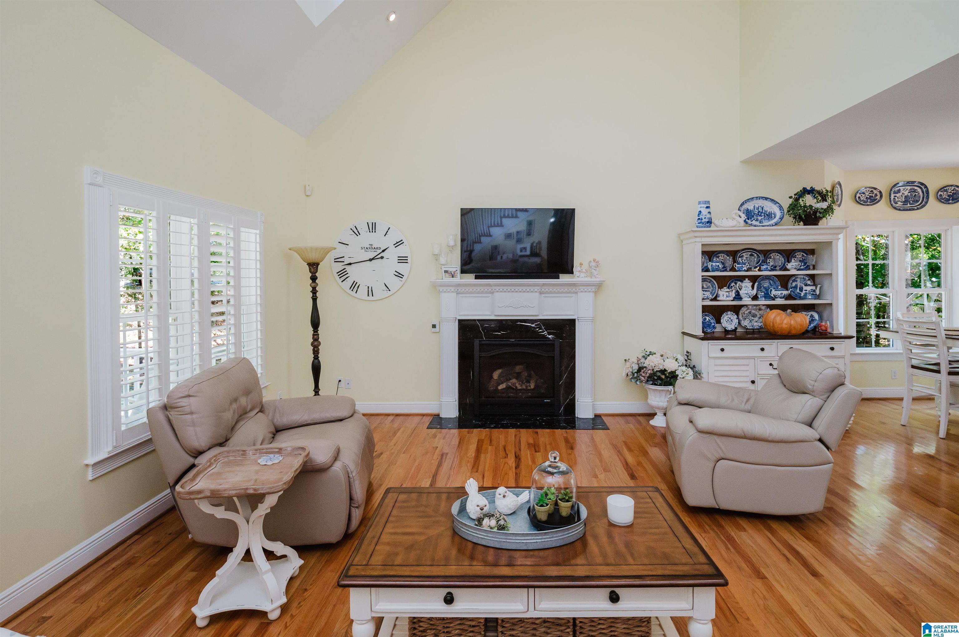 358 Ridge Drive Shelby, AL 35143 - Photo 6 of 94