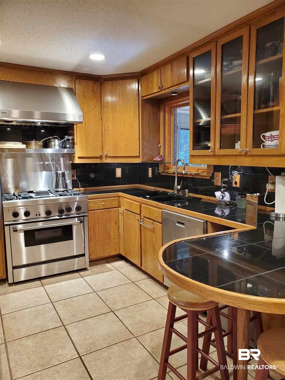 150 Laurel Avenue Fairhope, AL 36532 - Photo 2 of 50