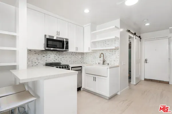 $3,800 | 26664 Seagull Way, Unit A125, Malibu, CA 90265