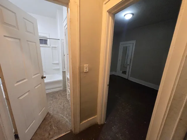 $69,900 | 1204 Glenhurst Court, Rock Island, IL 61201