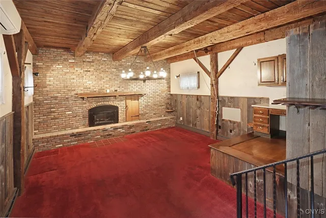 $349,900 | 304 Cornwall Drive, DeWitt, NY 13214