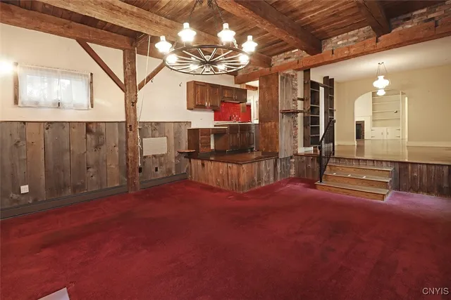 $349,900 | 304 Cornwall Drive, DeWitt, NY 13214