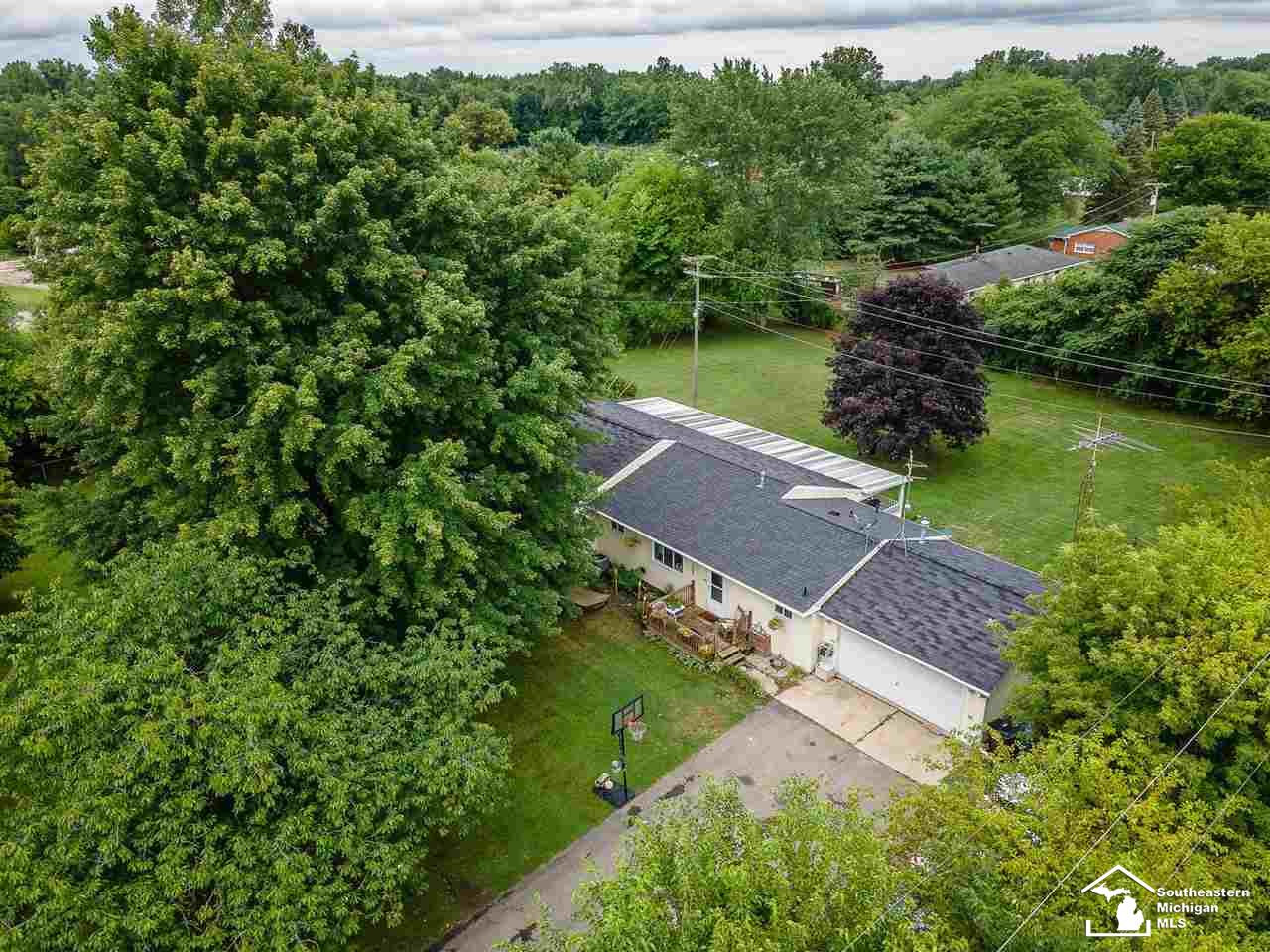 10165 Plank Road Maybee, MI 48159 - Photo 2 of 43