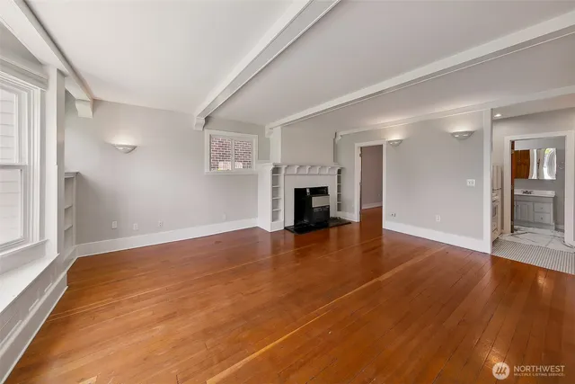 $1,898,000 | 1111 18th Avenue, Seattle, WA 98122