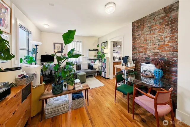 $1,898,000 | 1111 18th Avenue, Seattle, WA 98122