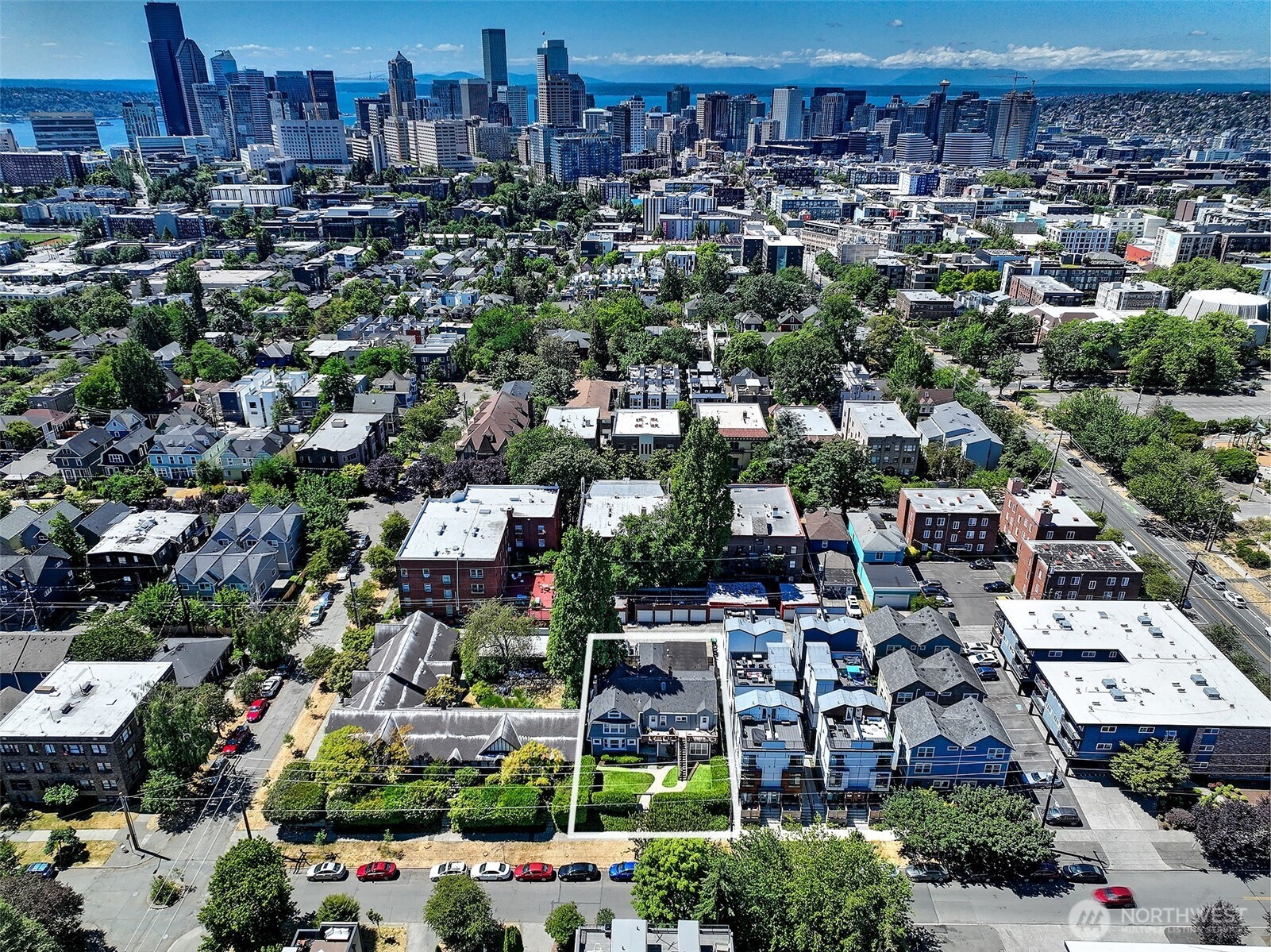 1111 18th Avenue Seattle, WA 98122 - Photo 40 of 40 a view of a city