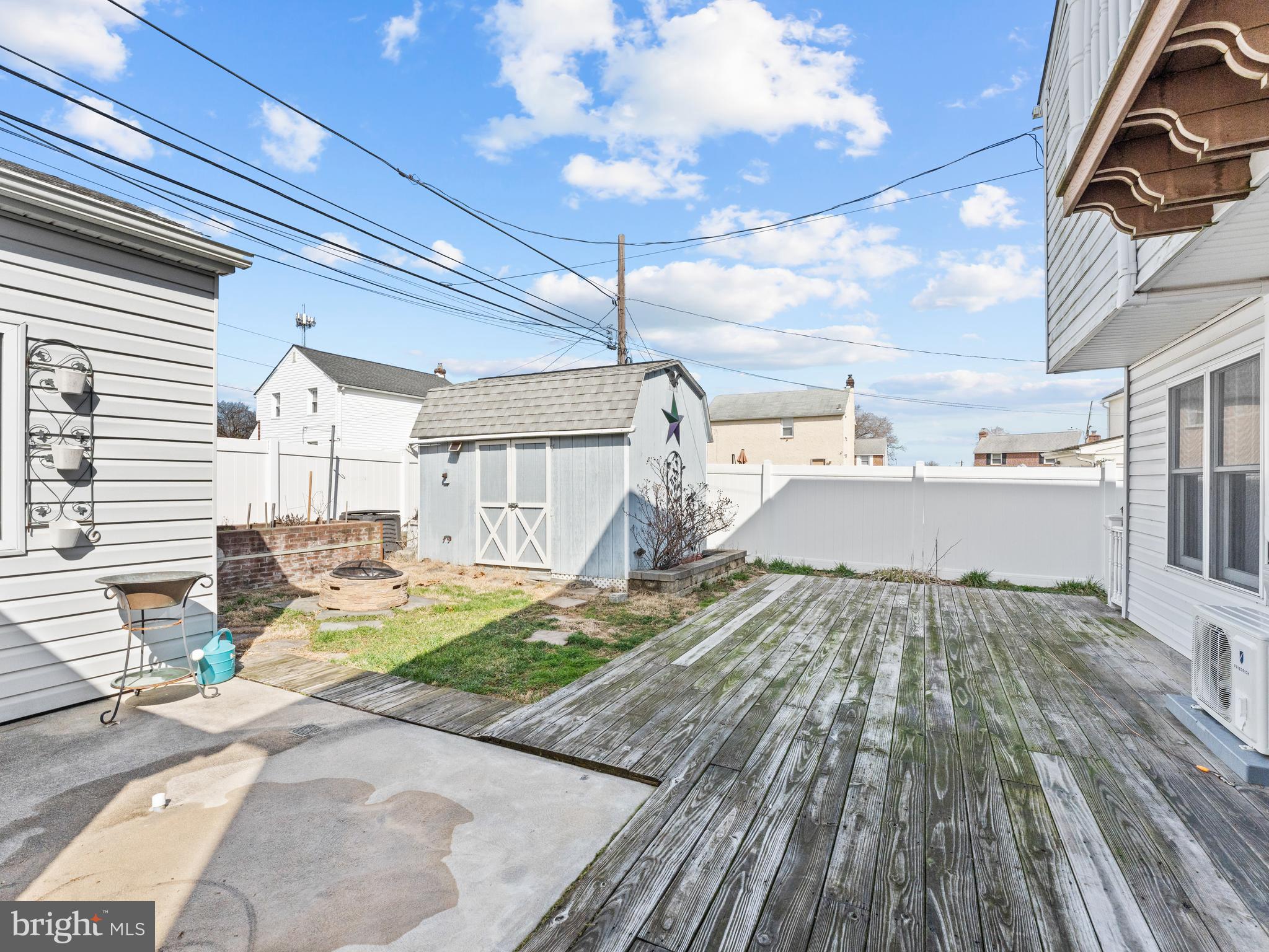 1009 Lamb Road Secane, PA 19018 - Photo 35 of 44