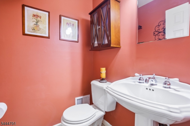 43 Misty Mountain Road Randolph, NJ 07869 - Photo 25 of 37