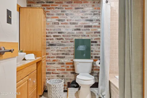 $299,000 | 14 Shadows Drive, Lafayette, LA 70508