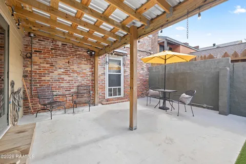 $299,000 | 14 Shadows Drive, Lafayette, LA 70508