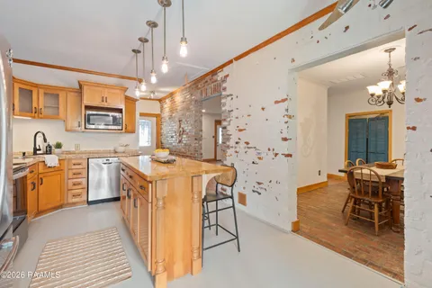 $299,000 | 14 Shadows Drive, Lafayette, LA 70508