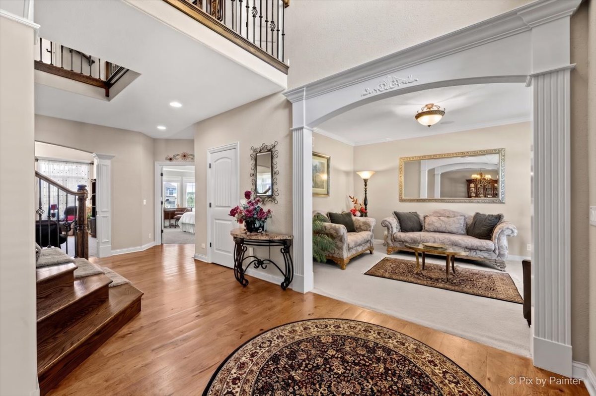 3674 Broadleaf Avenue Elgin, IL 60124 - Photo 6 of 75
