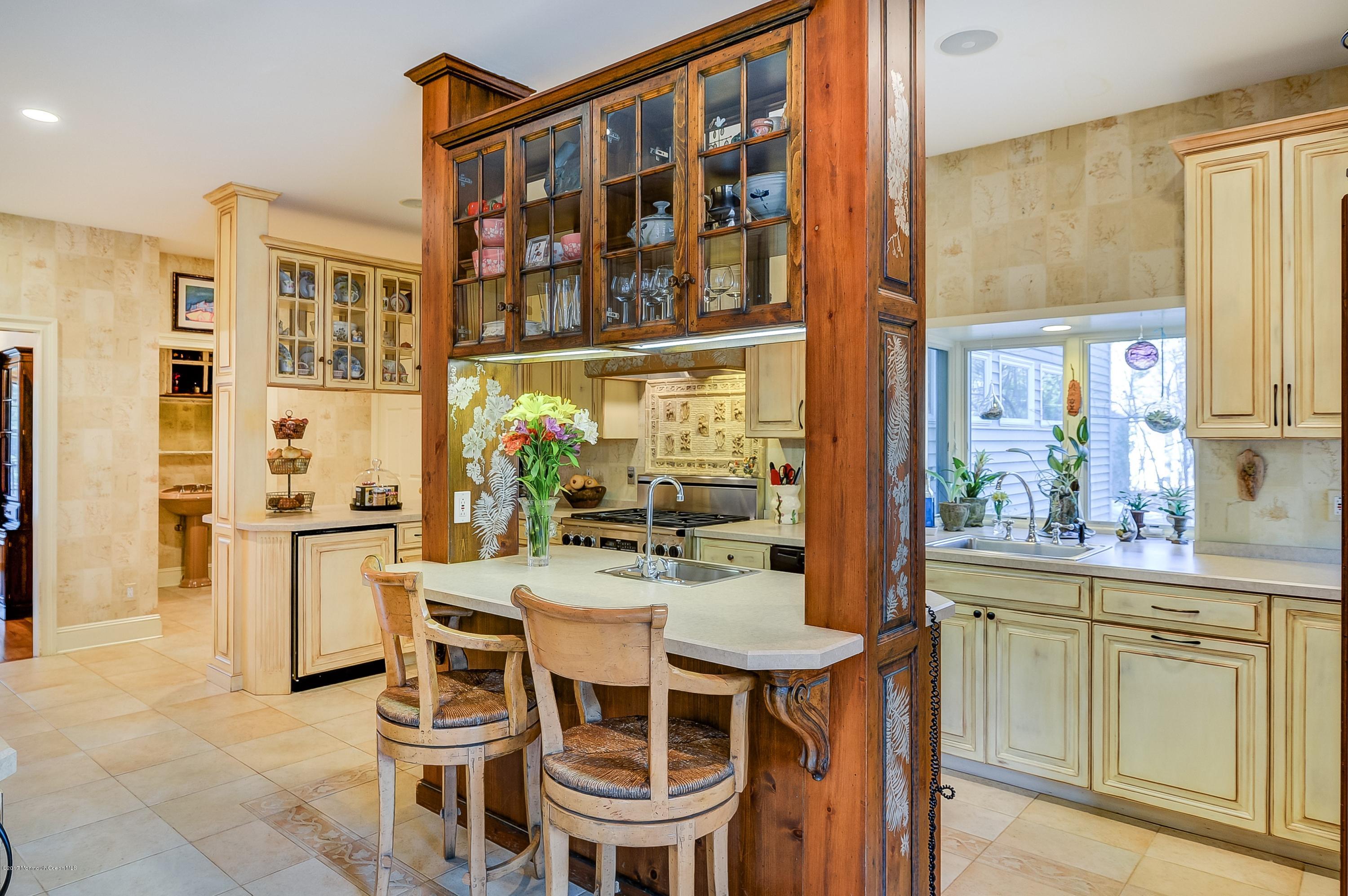 74 Line Road Holmdel, NJ 07733 - Photo 8 of 26 Kitchen
