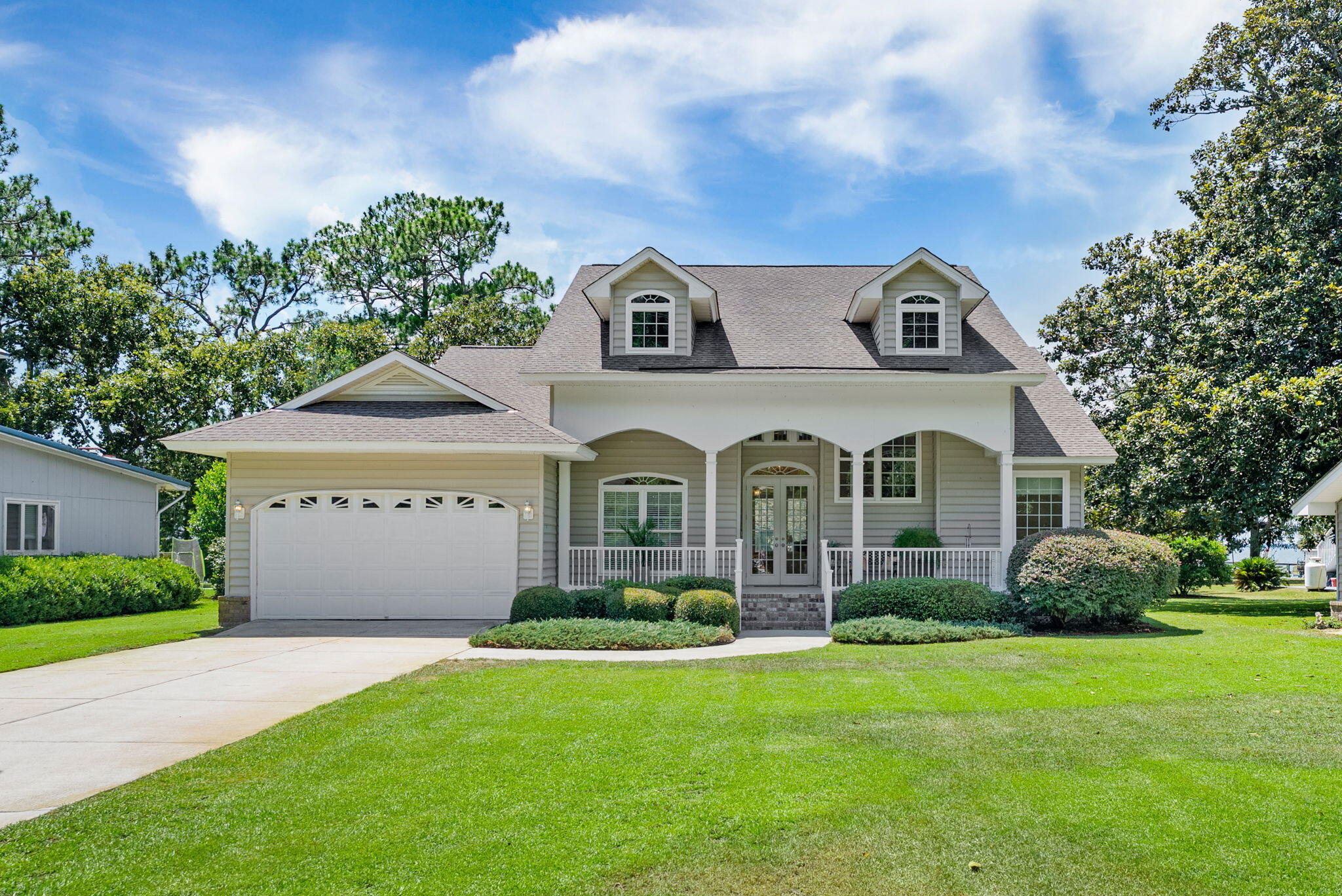 903 Butter Road Bonneau, SC 29431 - Photo 1 of 72 1-web-or-mls-BARCLAY MEDIA CO-2