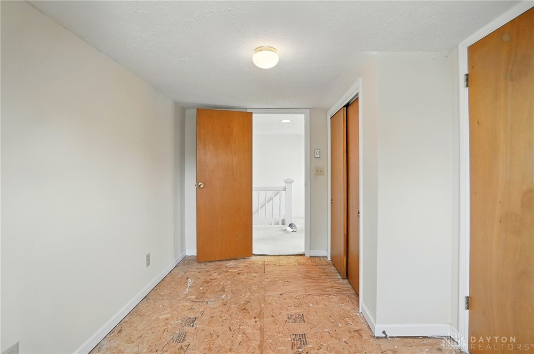 1437 Abingdon Road Kettering, OH 45409 - Photo 14 of 25
