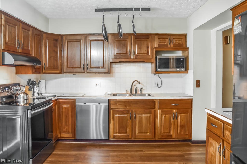 2405 Audubon Road Akron, OH 44320 - Photo 4 of 24 Neutral kitchen with stainless steel appliances!