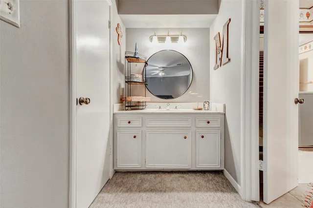 $322,000 | 202 Old Bridge Lake Street, Houston, TX 77069