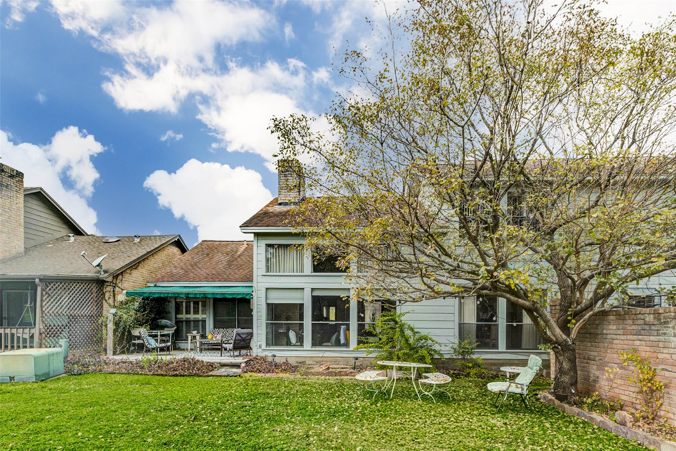 202 Old Bridge Lake Street Houston, TX 77069 - Photo 26 of 27 front view of a house with a yard