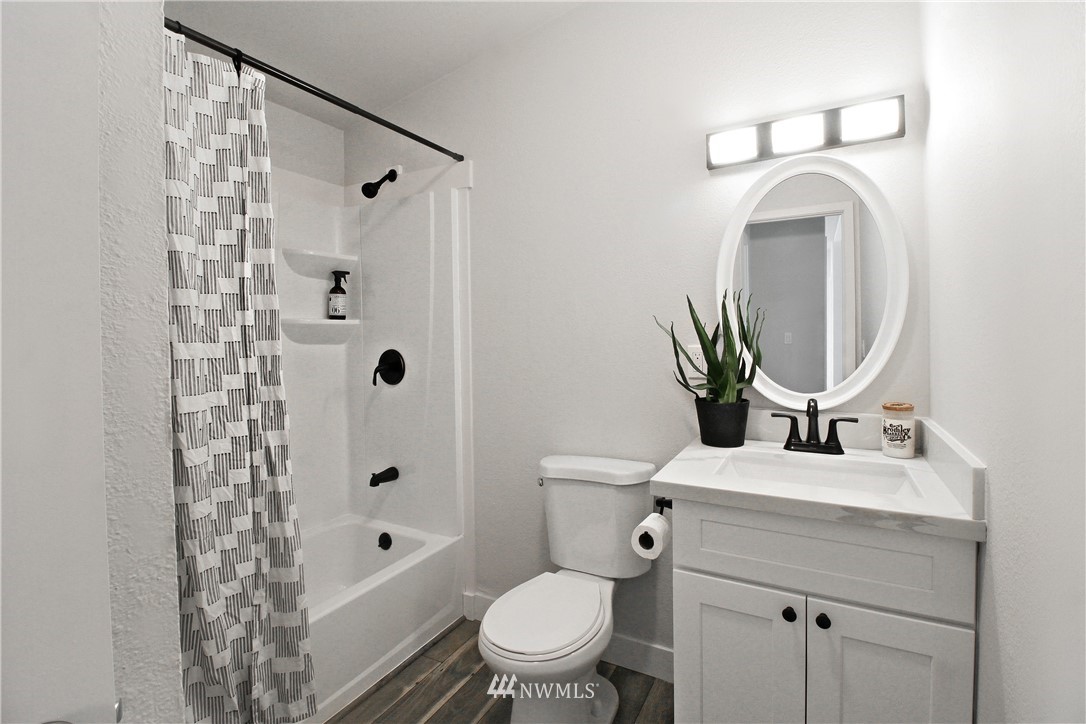 4145 East Grapeview Loop Road Grapeview, WA 98546 - Photo 18 of 21 Gallery Image 18
