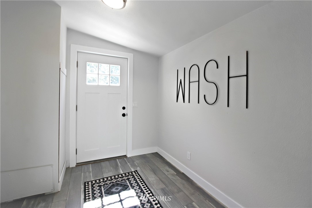 4145 East Grapeview Loop Road Grapeview, WA 98546 - Photo 19 of 21 Gallery Image 19