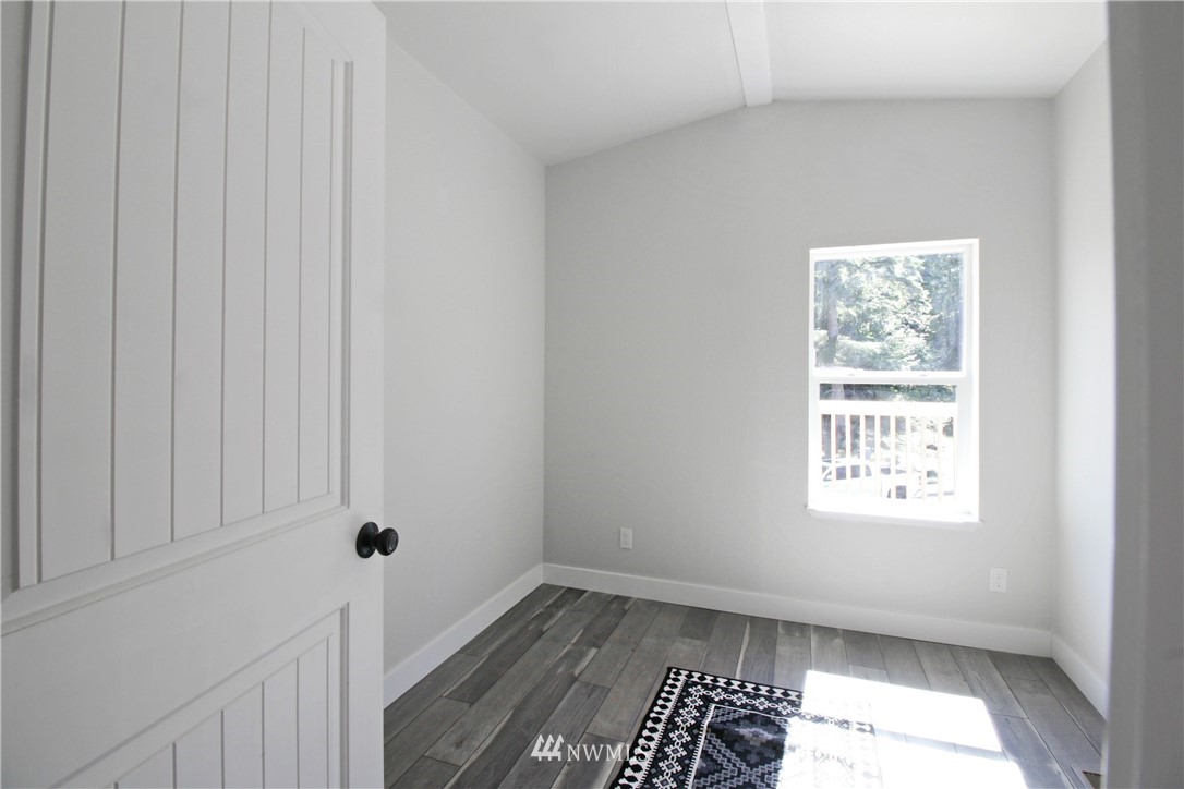 4145 East Grapeview Loop Road Grapeview, WA 98546 - Photo 20 of 21 Gallery Image 20