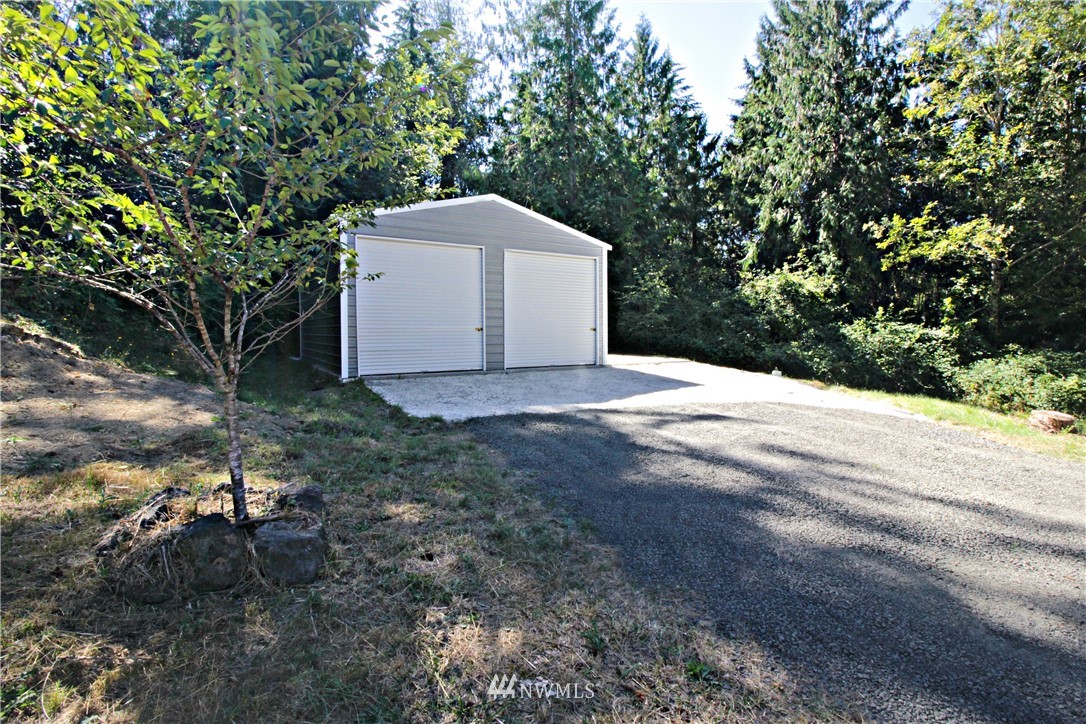 4145 East Grapeview Loop Road Grapeview, WA 98546 - Photo 5 of 21 Gallery Image 5