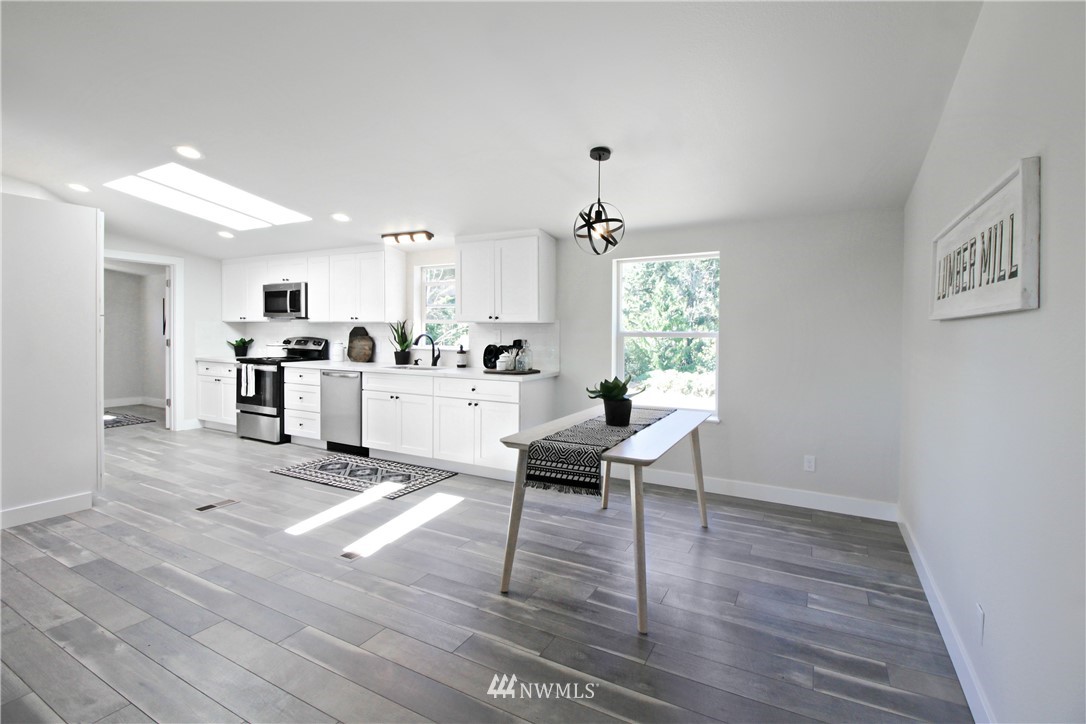 4145 East Grapeview Loop Road Grapeview, WA 98546 - Photo 9 of 21 Gallery Image 9