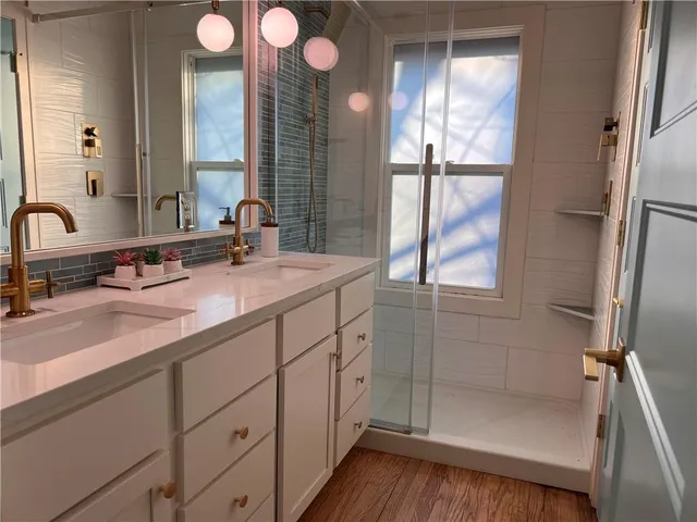 $325,000 | 5416 Highland Avenue, Kansas City, MO 64110