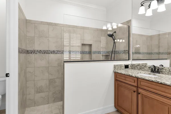 $699,000 | 2990 Aviamar Circle, Naples, FL 34114
