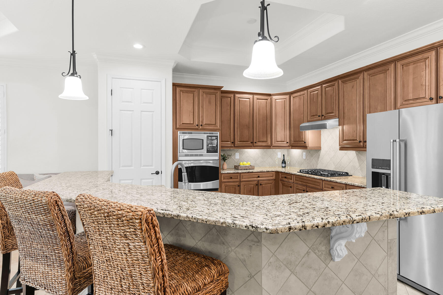 2990 Aviamar Circle Naples, FL 34114 - Photo 5 of 43 225075978bb