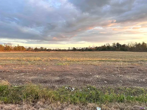 $175,900 | Lot #5 A La Highway, Darrow, LA 70725