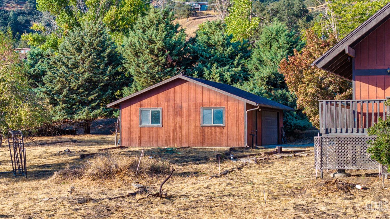 Undisclosed Address Tehachapi, CA 93561 - Photo 30 of 37