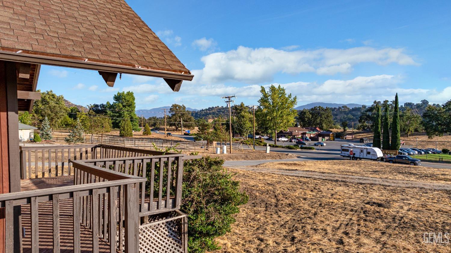 Undisclosed Address Tehachapi, CA 93561 - Photo 31 of 37