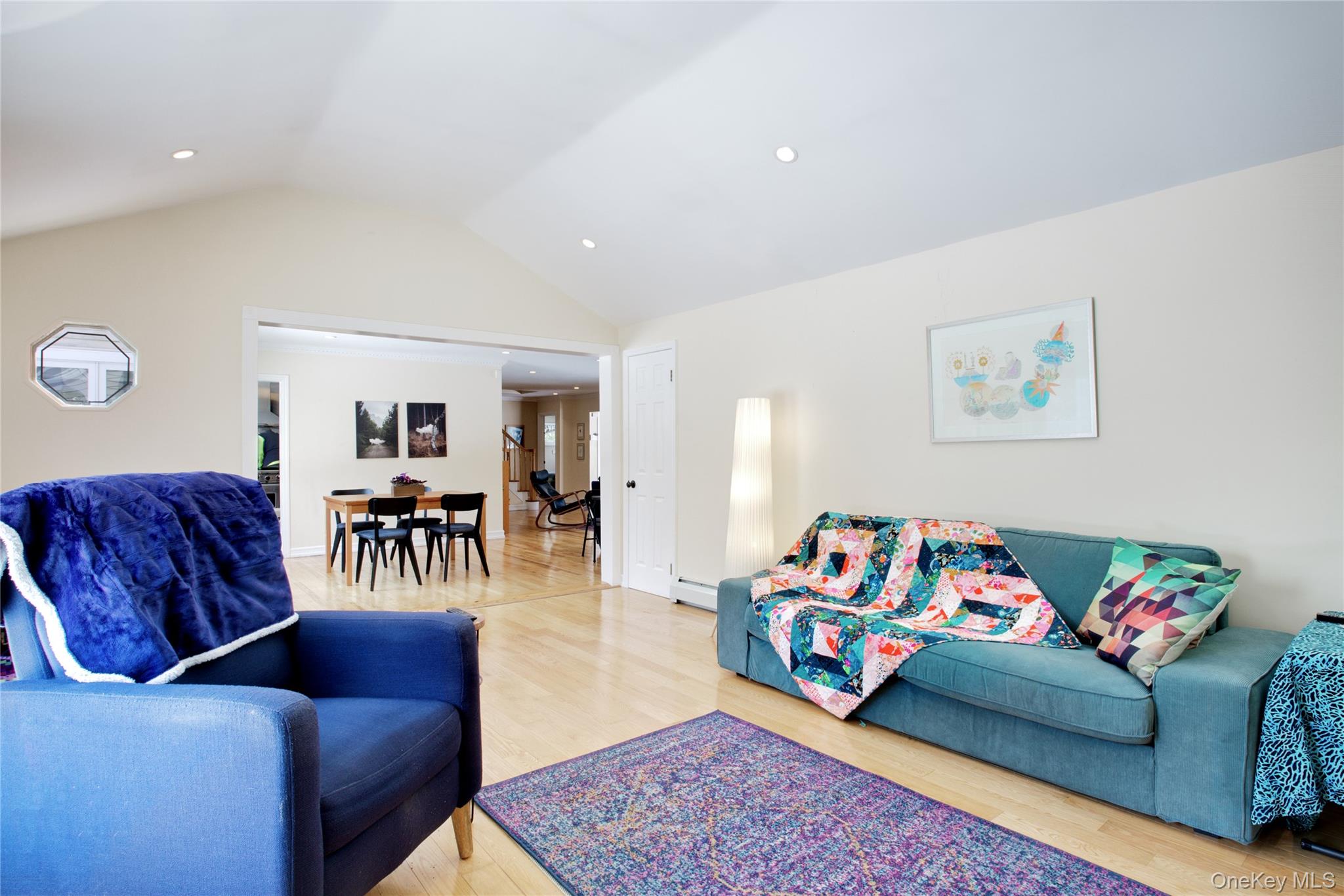 16 Arbor Road East Hills, NY 11577 - Photo 9 of 23