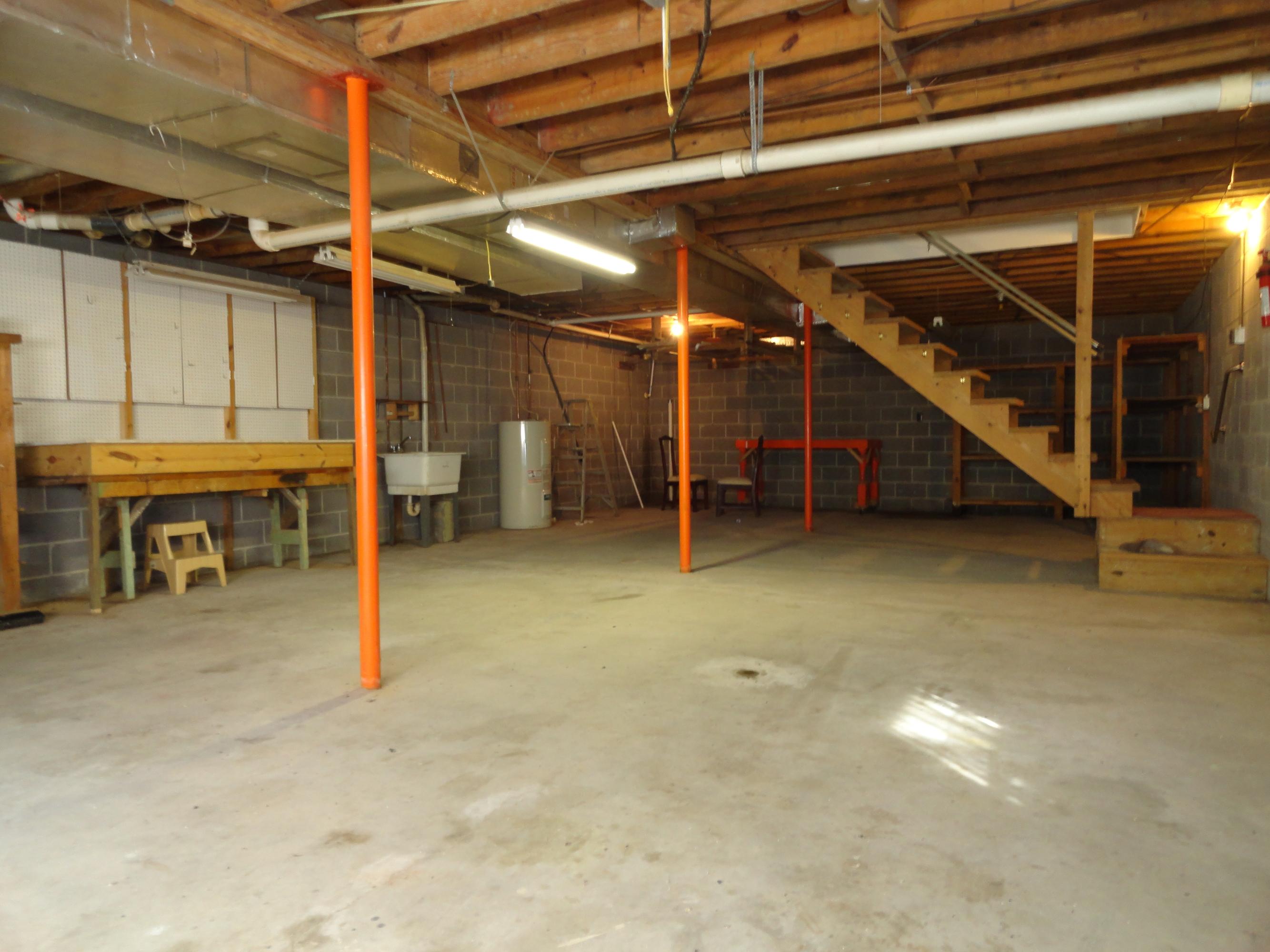 174 Batley Loop Road Clinton, TN 37716 - Photo 21 of 38 DSC06084