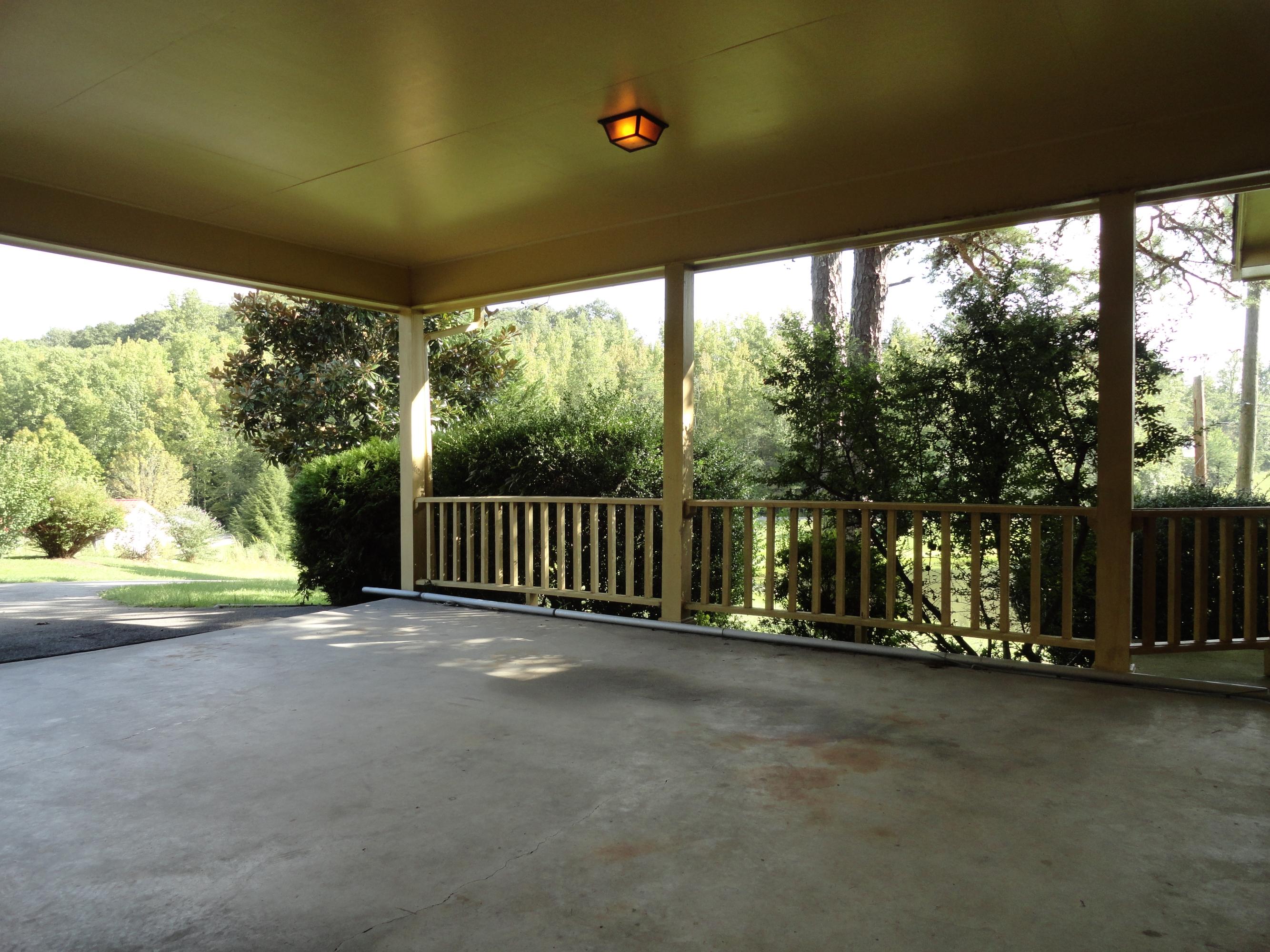 174 Batley Loop Road Clinton, TN 37716 - Photo 23 of 38 DSC06086