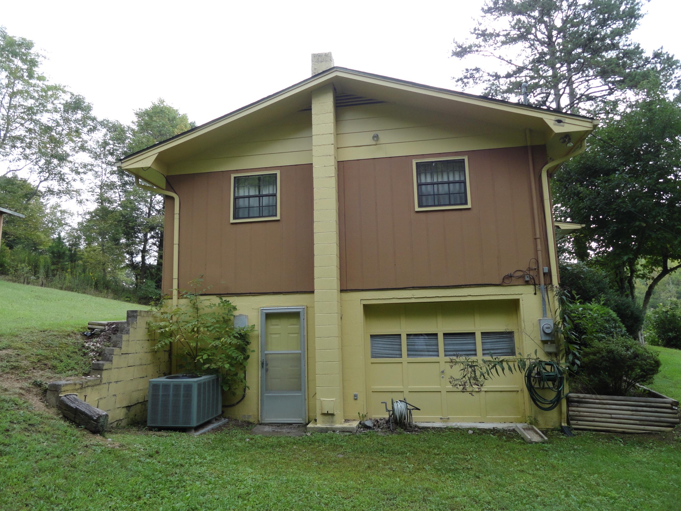 174 Batley Loop Road Clinton, TN 37716 - Photo 27 of 38 DSC06093