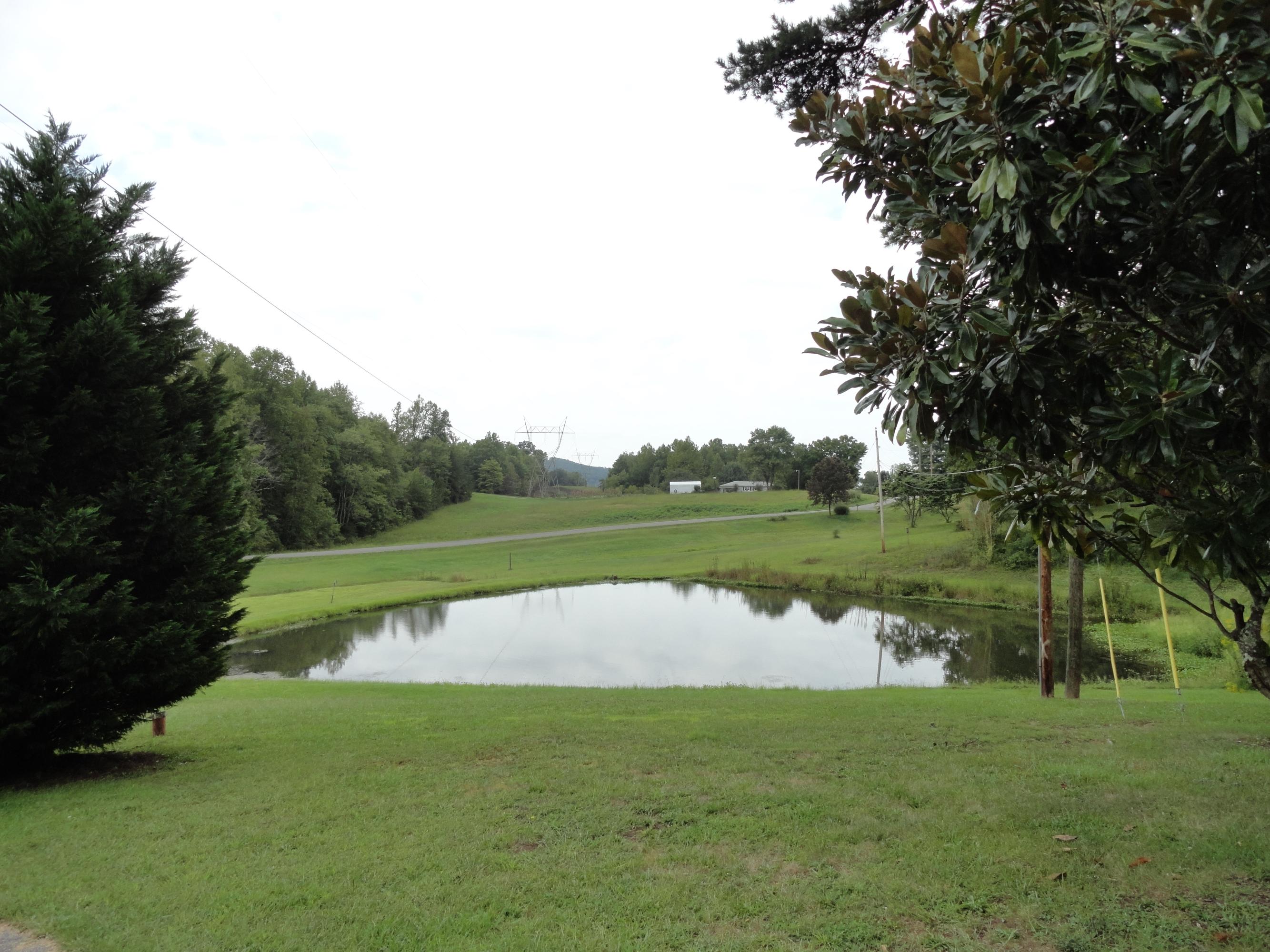 174 Batley Loop Road Clinton, TN 37716 - Photo 36 of 38 DSC06104